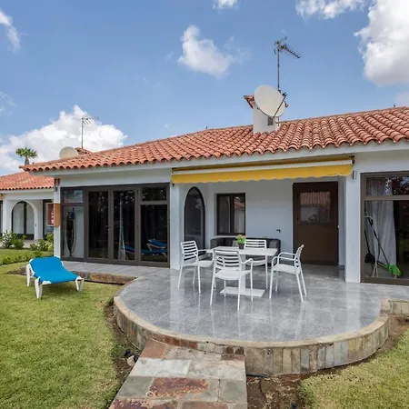 Lightbooking Sun Club Playa Ingles 2br Apartman *