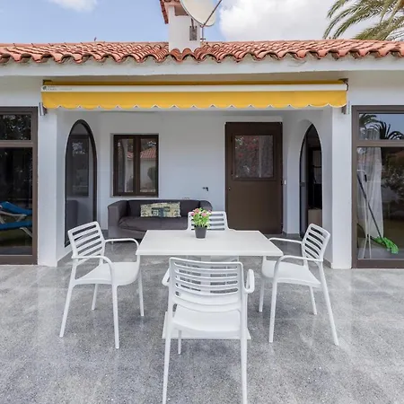 Lightbooking Sun Club Playa Ingles 2br Apartman